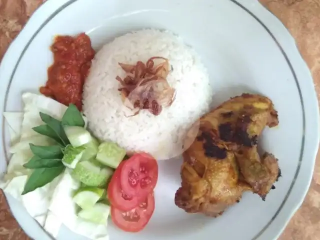 Gambar Makanan Nasi Ulam & Sop Iga Dewi Ilham, Menteng 14