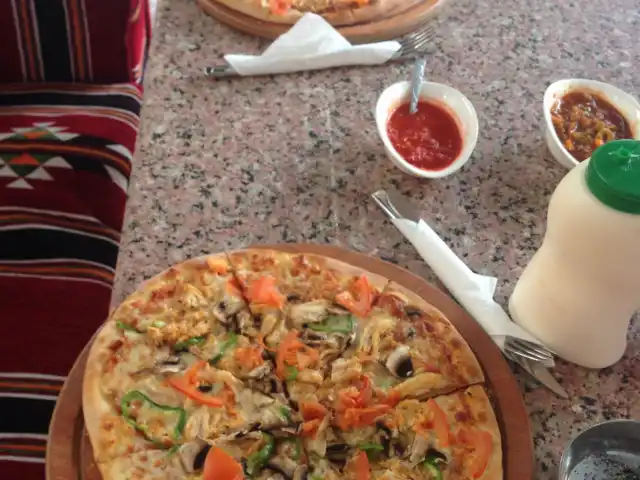 Abone Pizza'nin yemek ve ambiyans fotoğrafları 2