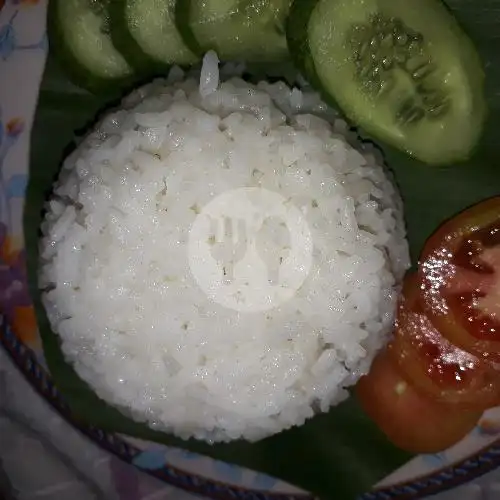 Gambar Makanan Nasgor & Sup Jagung Kedai Nyempil, Laweyan 8