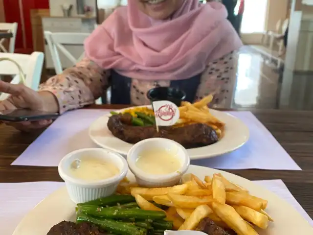 Gambar Makanan Holycow! Steakhouse By Chef Afit 3