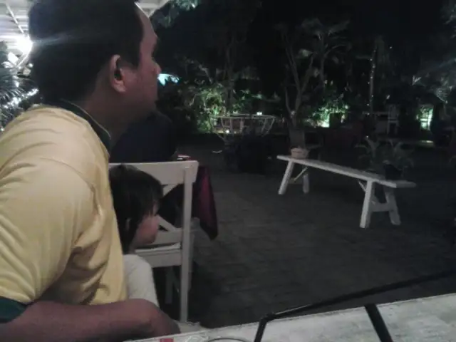 Gambar Makanan Gardenia Tropical Garden Resto 4