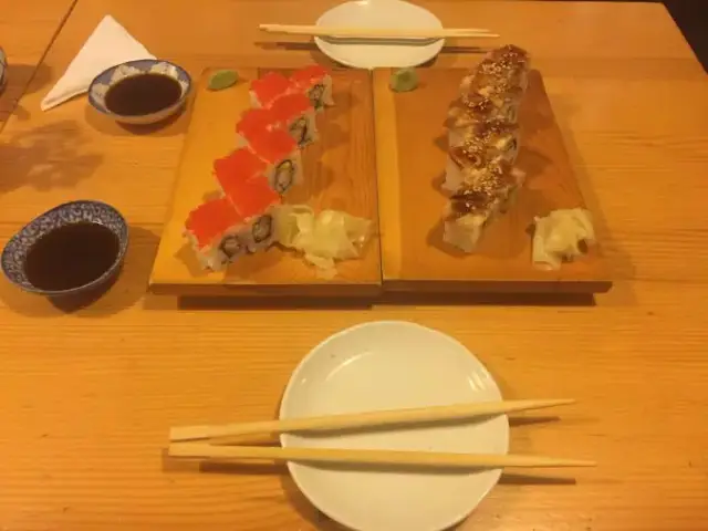 Cafe Bunka  Sushi & Japanese Restaurant'nin yemek ve ambiyans fotoğrafları 1