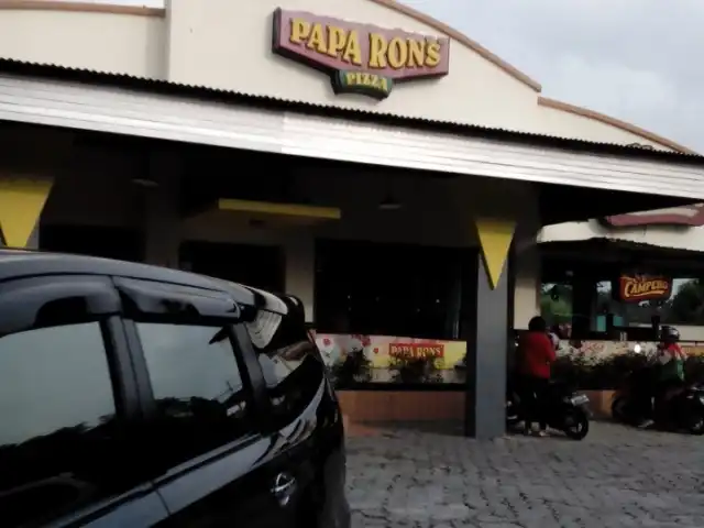 Gambar Makanan Papa Ron's Pizza 16