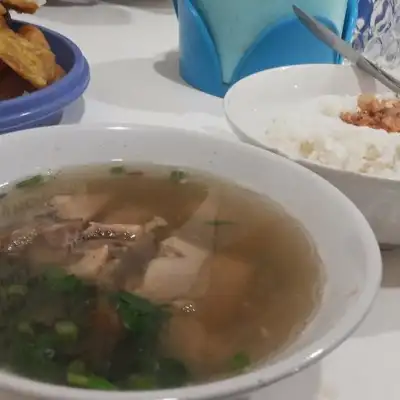 Sop Ayam Pak Otong Klaten