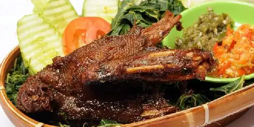 Nasi Bebek Pedas Ayam Penyet Sambal Ijo