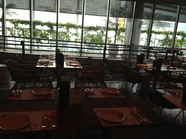 Gambar Makanan Mezzanine Moovina 14