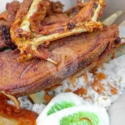 Gambar Makanan Ayam Dan Bebek Goreng Sambel Berontak, Setiabudi 15