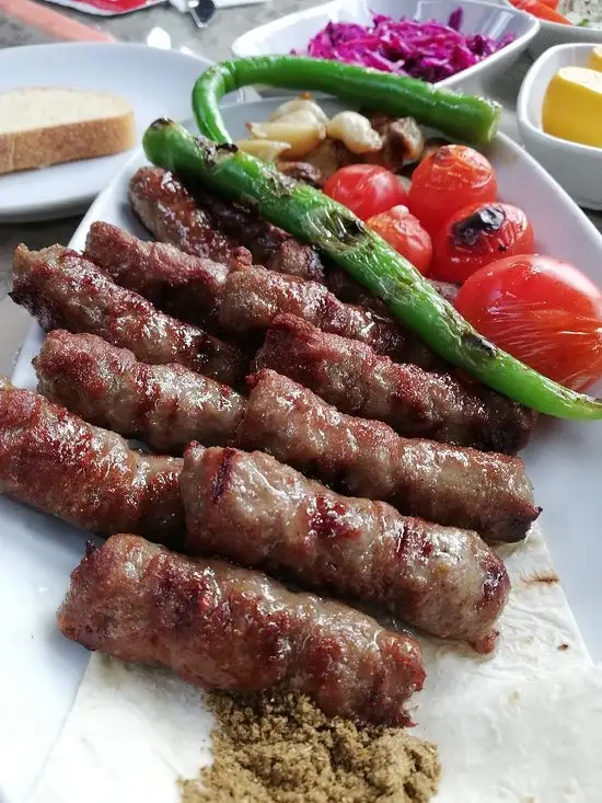Meshur Kofteci Sahin-Mustafa (Şahin usta)'nin yemek ve ambiyans fotoğrafları 9