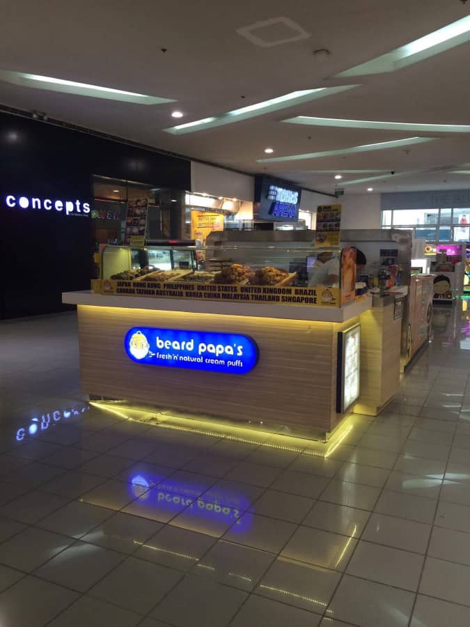 Beard Papa's near me in The Block Discover Bakery food restaurant nearby YummyAdvisor