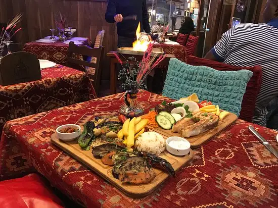 Old İstanbul cuisine'nin yemek ve ambiyans fotoğrafları 34