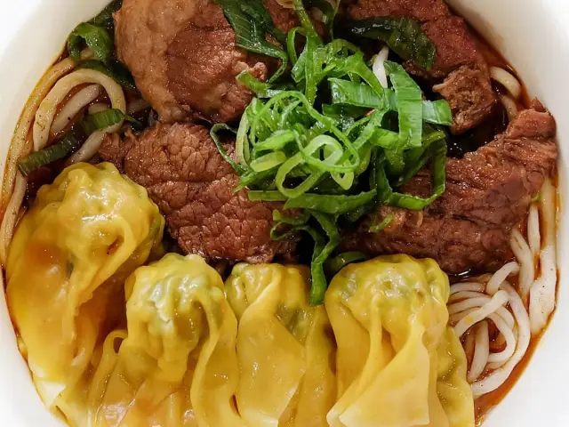Shanghai Hand Pulled Noodles Food Photo 4