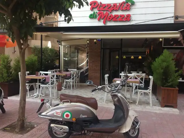 Pizzaria di Mozza'nin yemek ve ambiyans fotoğrafları 17