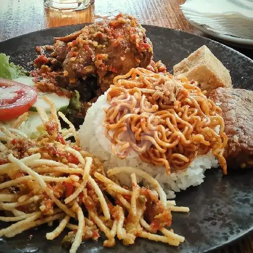 Gambar Makanan DA Coffee & Resto, Medan 16