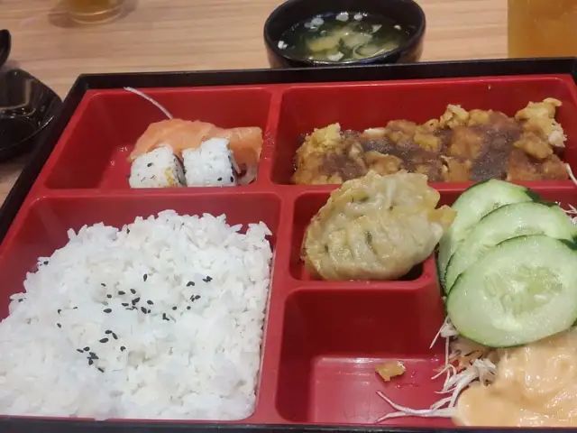 Gambar Makanan Ichiban Sushi Baywalk Mall 6