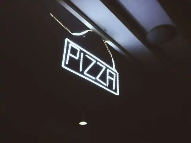 Gambar Makanan Toko Pizza 19