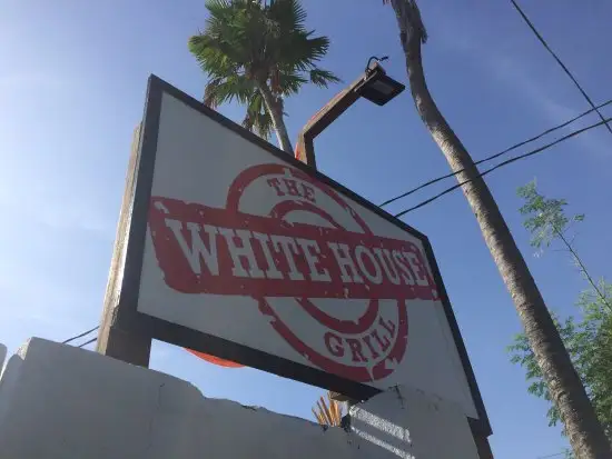 White House Grill