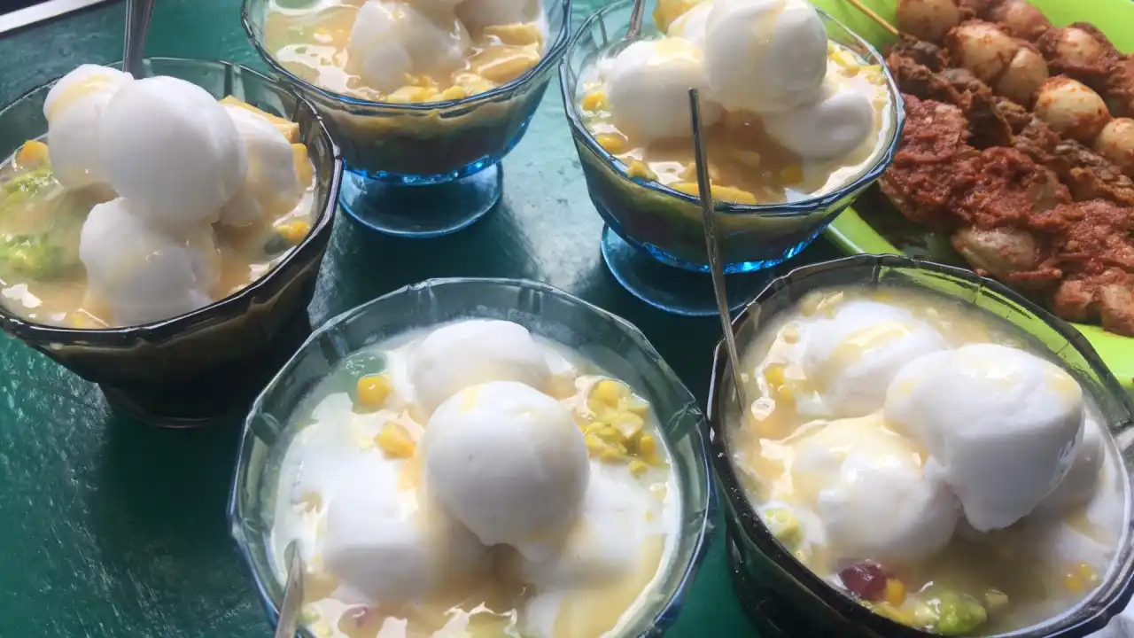 Ice Cream Puding Buah Amaliun