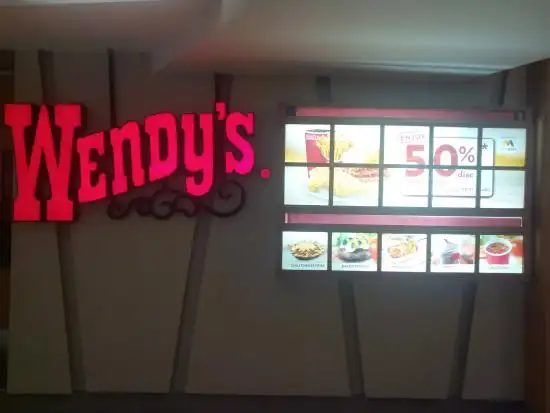Gambar Makanan Wendy’s Tunjungan Plaza 3