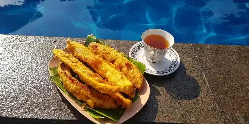 Pisang Goreng Tanduk Mpok Jejen, Tegal Parang