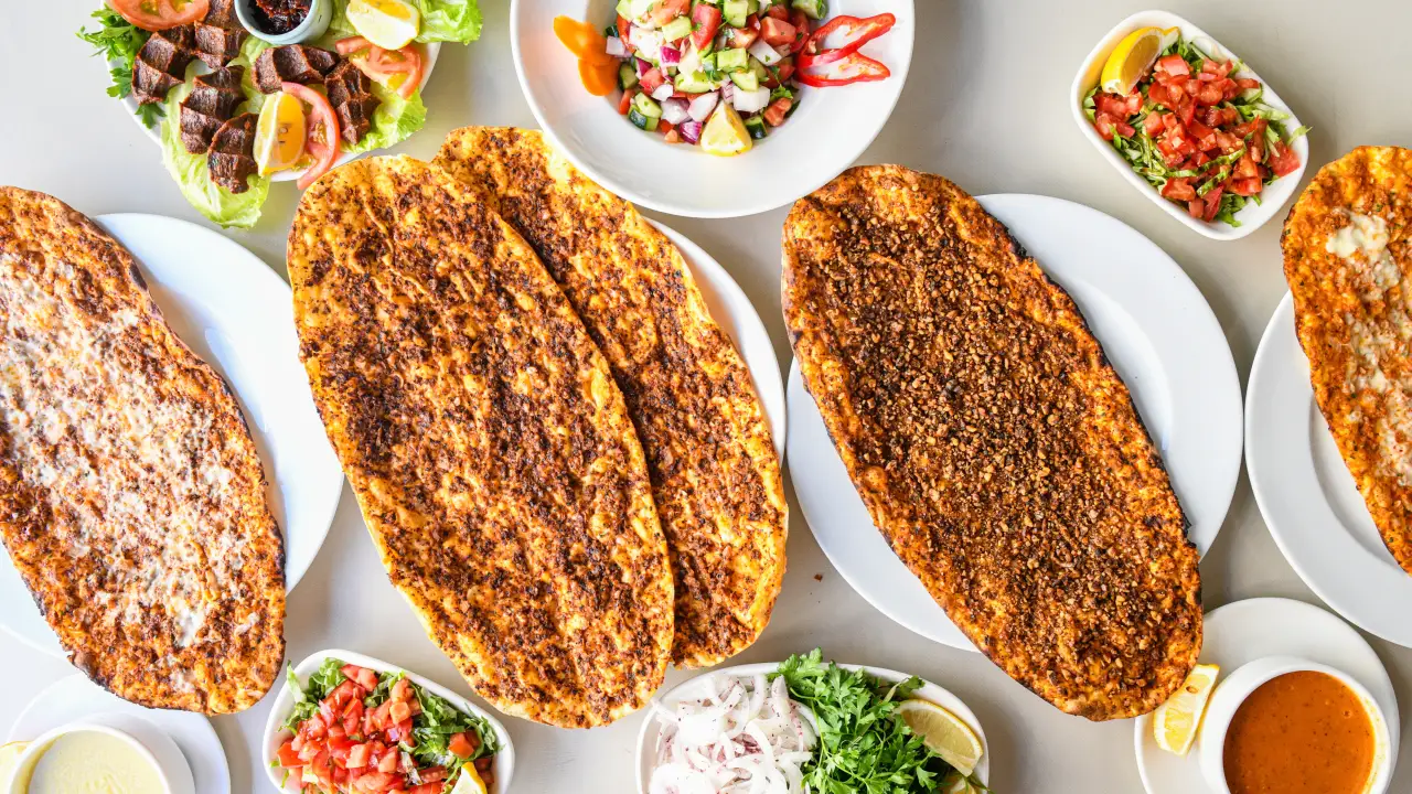 İstiot Lahmacun