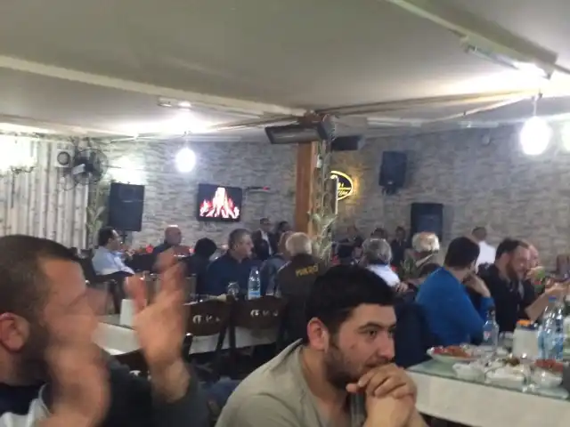 Fevzi Baba'nin Mekani'nin yemek ve ambiyans fotoğrafları 2