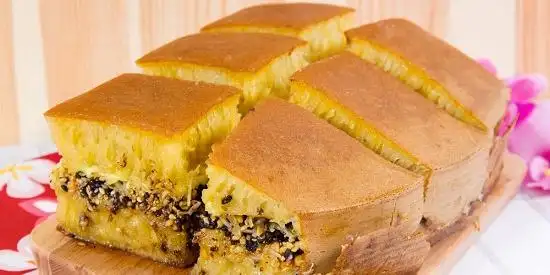 Martabak Mas Burhan LBS, Ujung Aspal