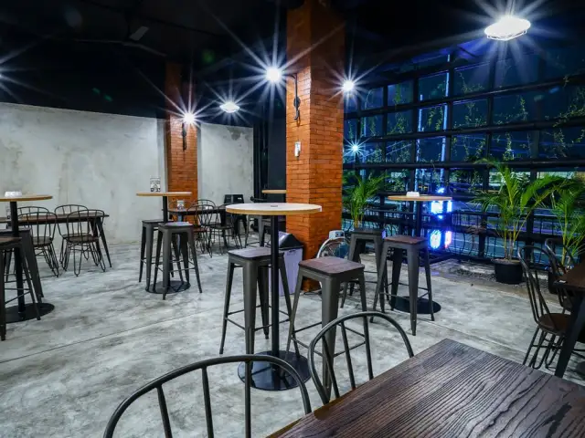 Gambar Makanan GigaBites Cyber Cafe and Eatery 19