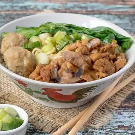 Gambar Makanan Mie Ayam Bakso Solo Pak Gondrong, Denpasar 6