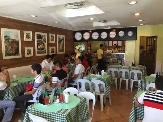 Lola Idang's Bahay Pancitan Food Photo 1
