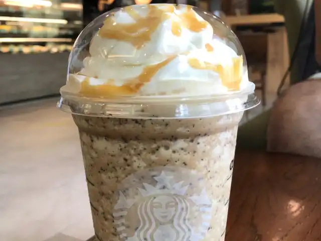 Starbucks Food Photo 1
