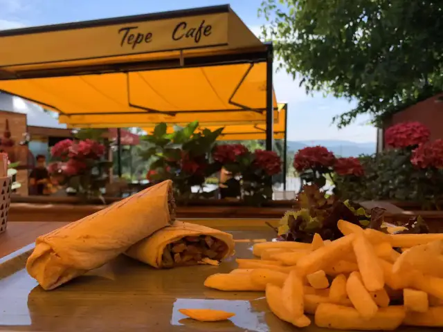 Simas Terrace Cafe & Restaurant'nin yemek ve ambiyans fotoğrafları 27