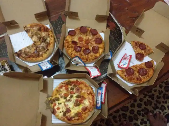 Gambar Makanan Domino's Pizza 8