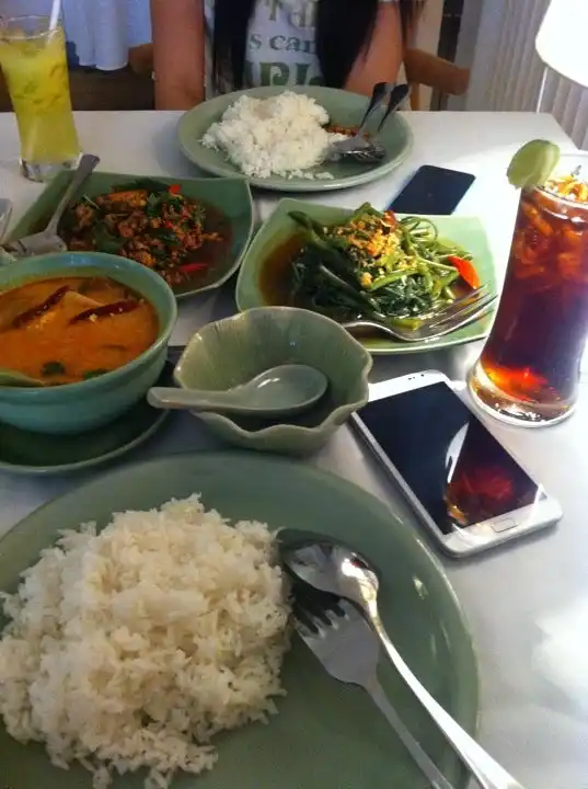 Celadon Royal Thai Cuisine Food Photo 5