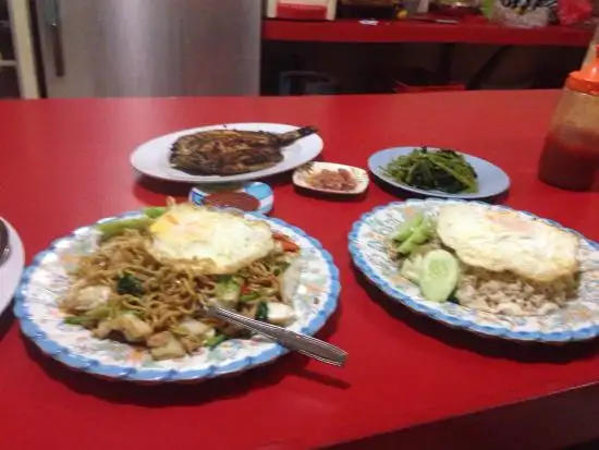 Gambar Makanan Warung Chinese and Seafood Kwetian Medan 2