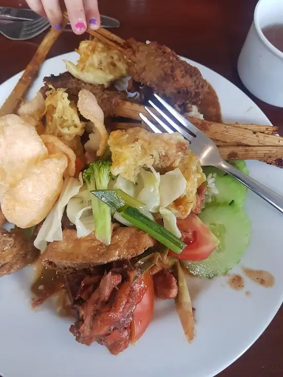 Gambar Makanan Ulundanu Restaurant 10