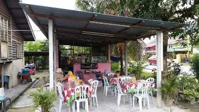 Warung Zura