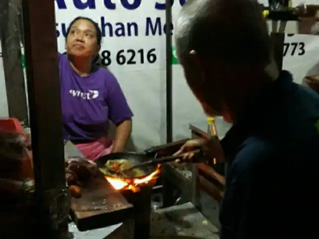 Gambar Makanan Sate & Tongseng Kambing Mirah Pak Yono 6