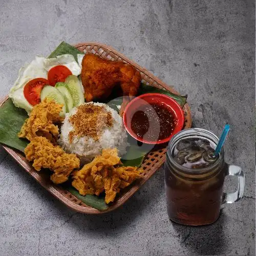 Gambar Makanan Cafe N Resto Seleb, Kebon Pedes 20