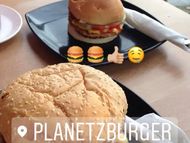 Planetz Burger Food Photo 9