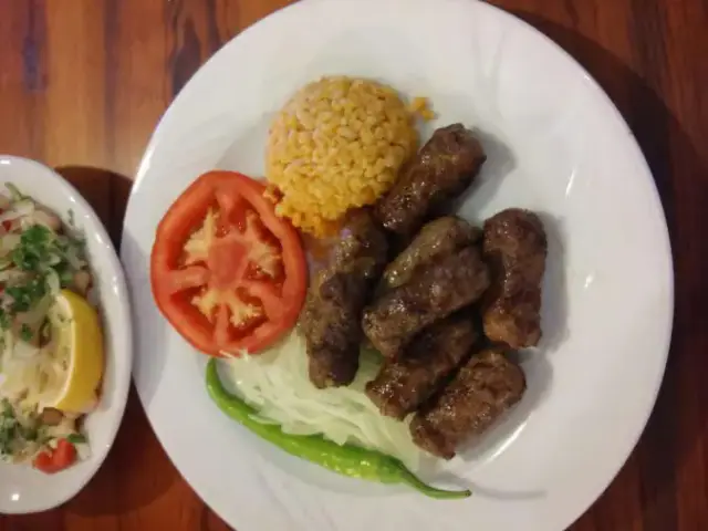 Saraybosna Köftecisi'nin yemek ve ambiyans fotoğrafları 1
