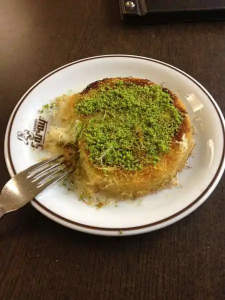 Kadıköy Saray Muhallebicisi'nin yemek ve ambiyans fotoğrafları 37