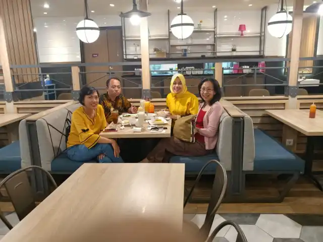 Gambar Makanan Solaria 4