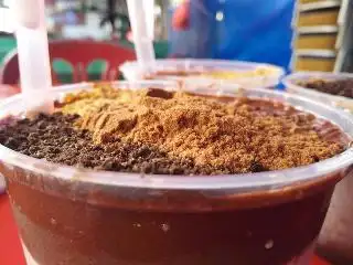 Ais Kepal Milo Viral Taman Medan Food Photo 2