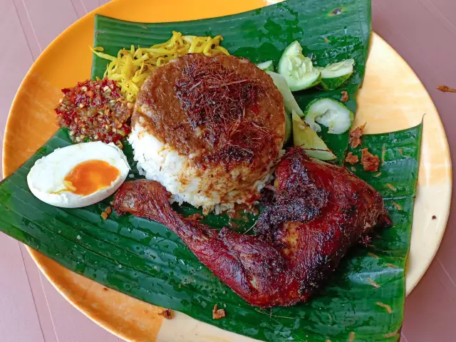 Nasi Kukus Ulek Mayang Rawang