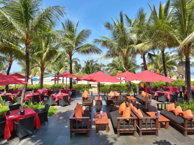 Gambar Makanan Ocean Terrace Restaurant 6