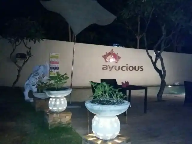 Gambar Makanan Ayucious Resto and Lounge 12