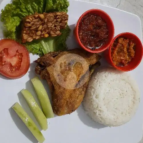 Gambar Makanan Ayam Guling SALWA Candi Mendut Mojolangu 13