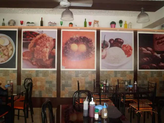 Fariñas Ilocos Empanada Food Photo 11