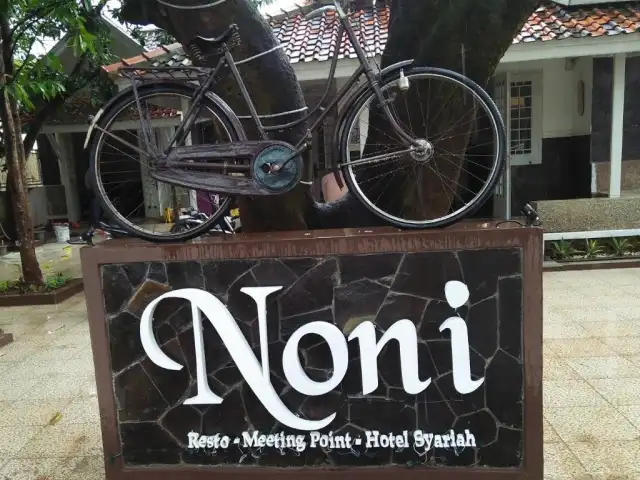 Gambar Makanan Noni Resto 2