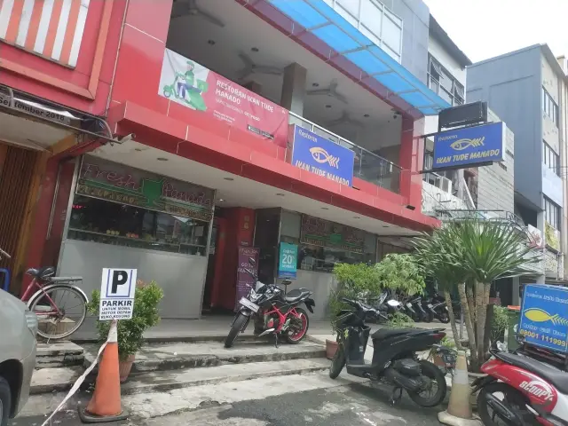 Gambar Makanan Restoran Ikan Tude Manado 10